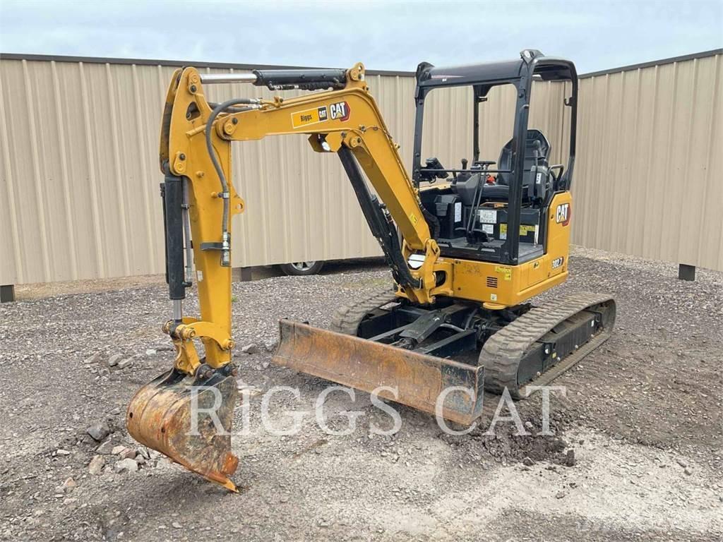 CAT 302.7 Roomikekskavaatorid