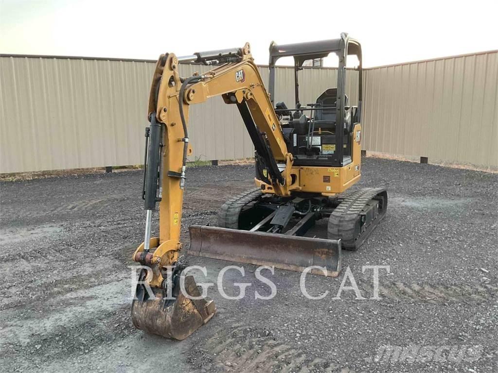 CAT 302.7 Roomikekskavaatorid