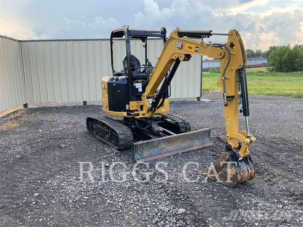 CAT 302.7 Roomikekskavaatorid