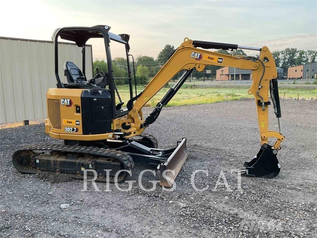 CAT 302.7 Roomikekskavaatorid