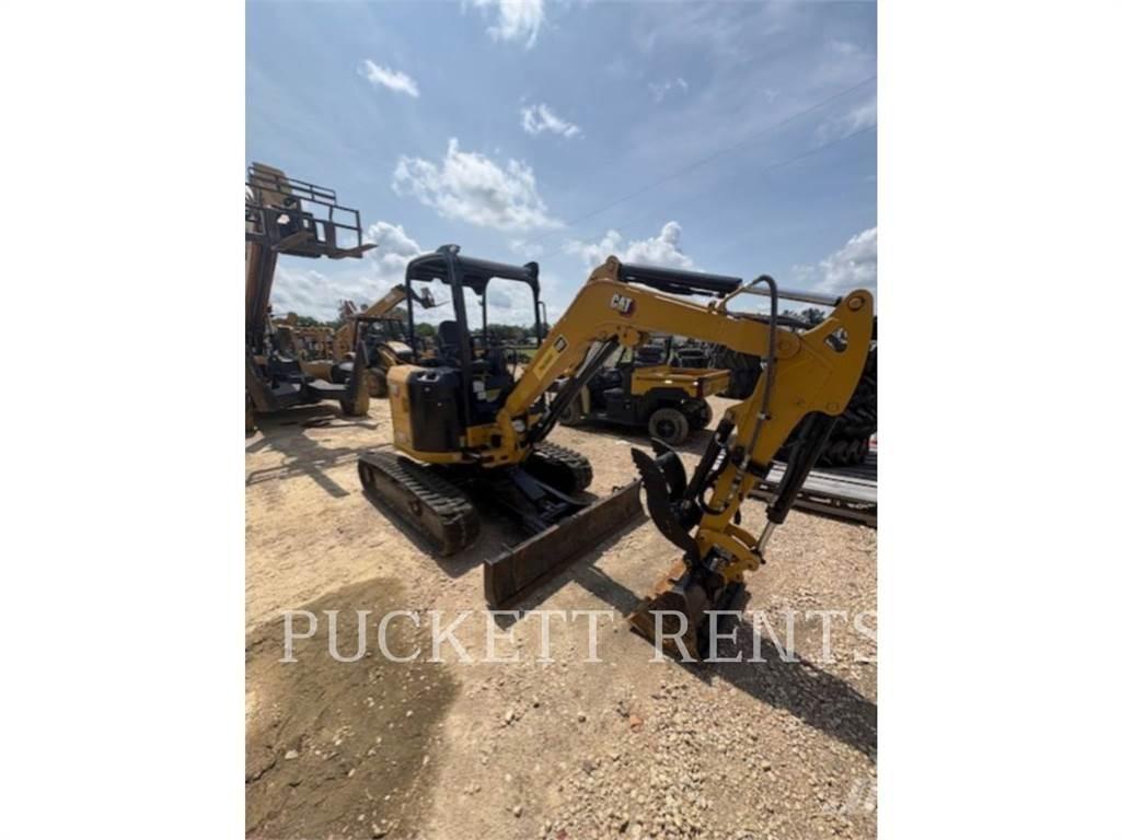 CAT 302.7-07CR Roomikekskavaatorid