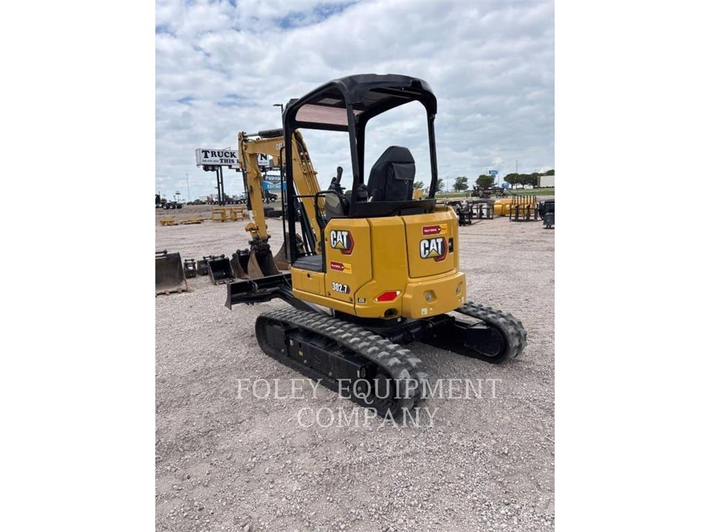 CAT 302.7-07LO Roomikekskavaatorid