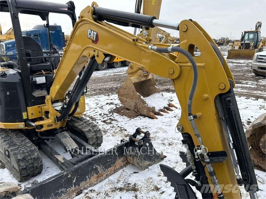 CAT 302.7 C1TH Roomikekskavaatorid
