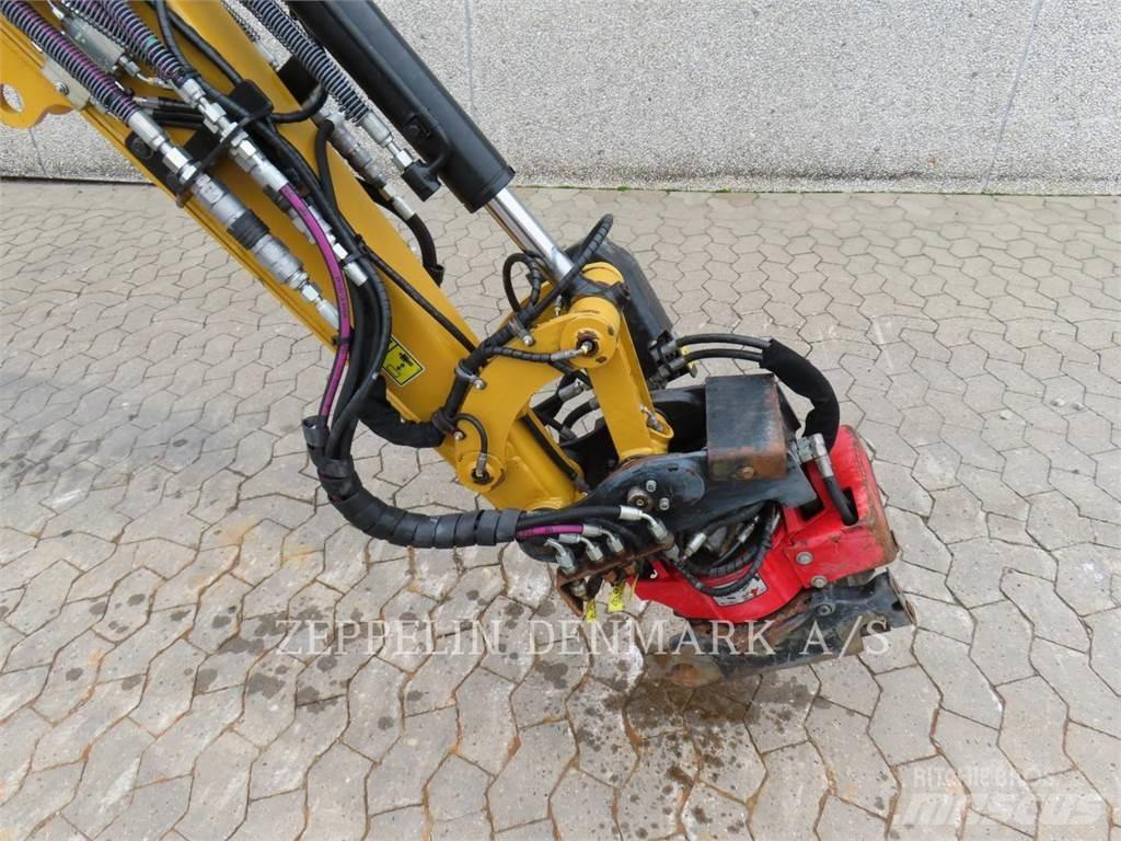 CAT 302.707CR Roomikekskavaatorid
