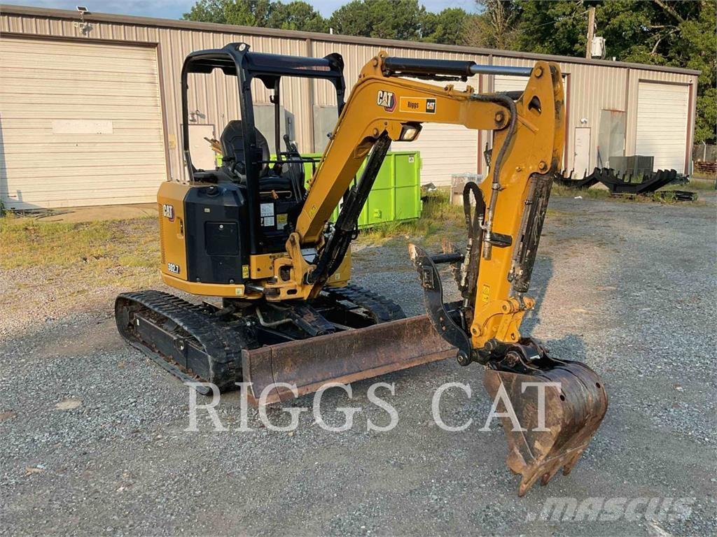 CAT 302.707CR Roomikekskavaatorid