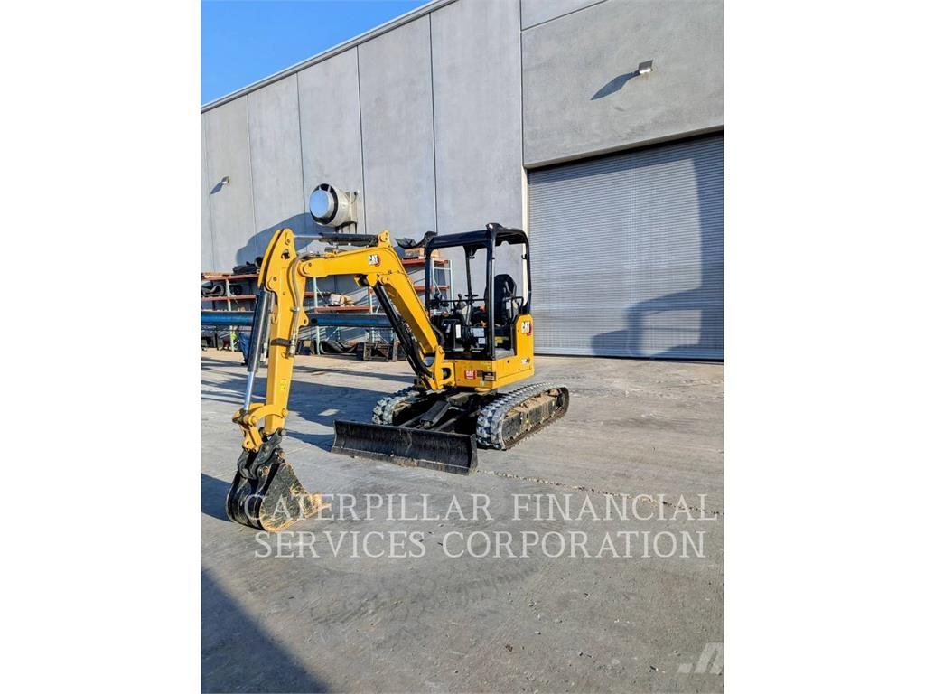 CAT 302.707CR Roomikekskavaatorid
