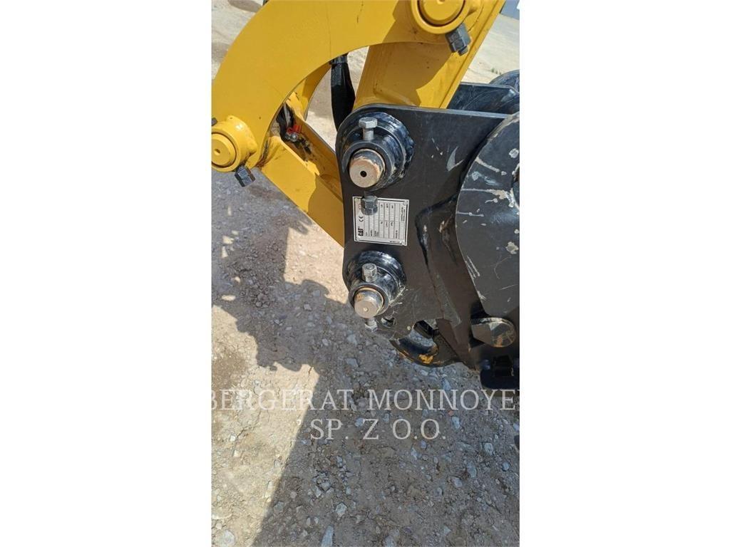 CAT 302.7CR Roomikekskavaatorid