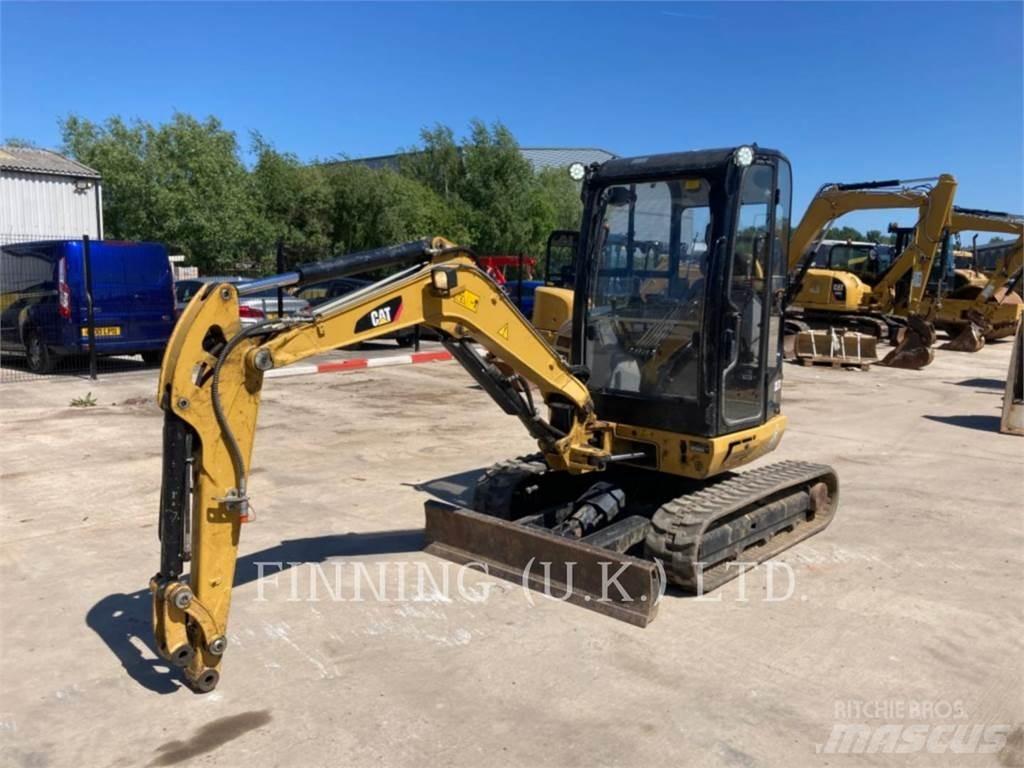 CAT 302.7D CAB Roomikekskavaatorid