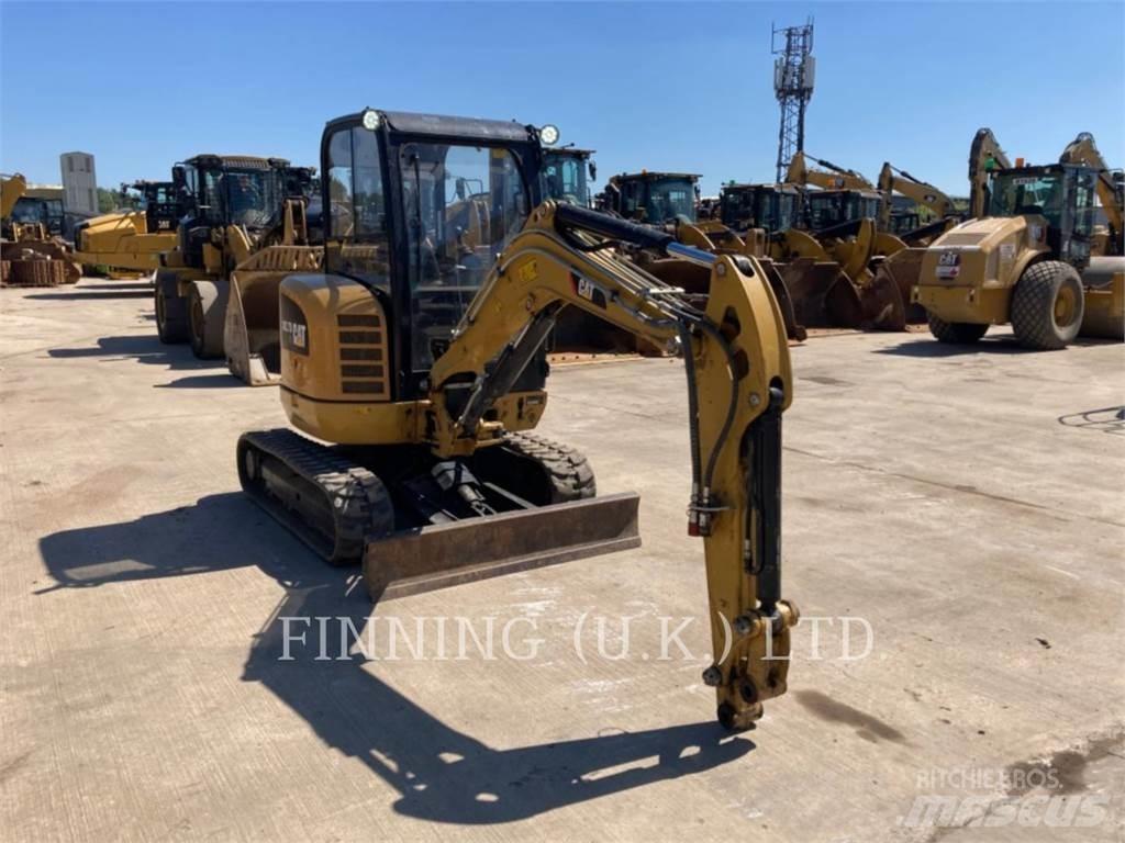 CAT 302.7D CAB Roomikekskavaatorid