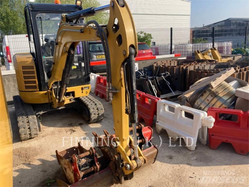 CAT 302.7D CAB Roomikekskavaatorid