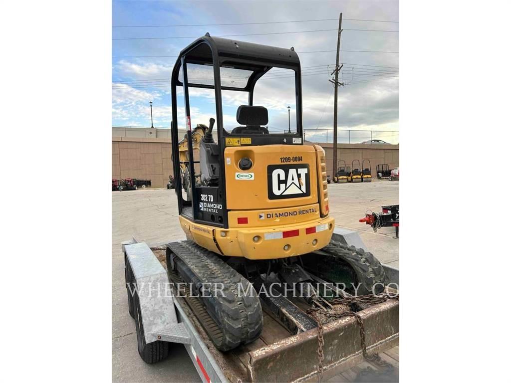CAT 302.7DC1TH Roomikekskavaatorid