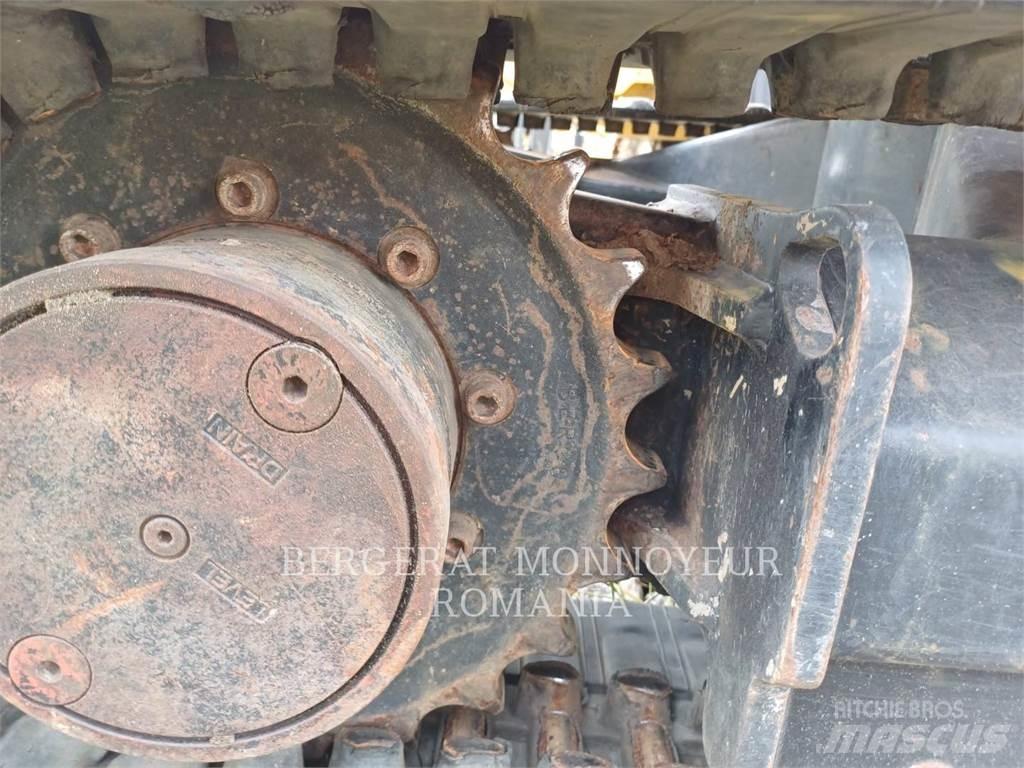 CAT 302.7DCR Roomikekskavaatorid