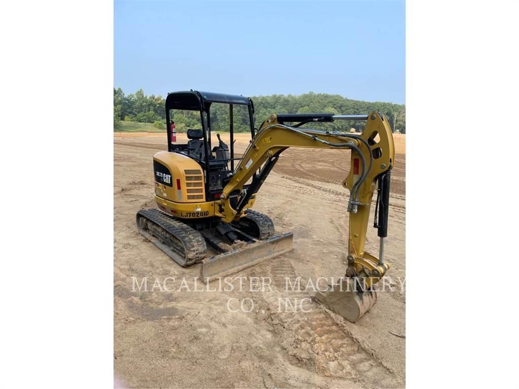 CAT 302.7DCR Roomikekskavaatorid