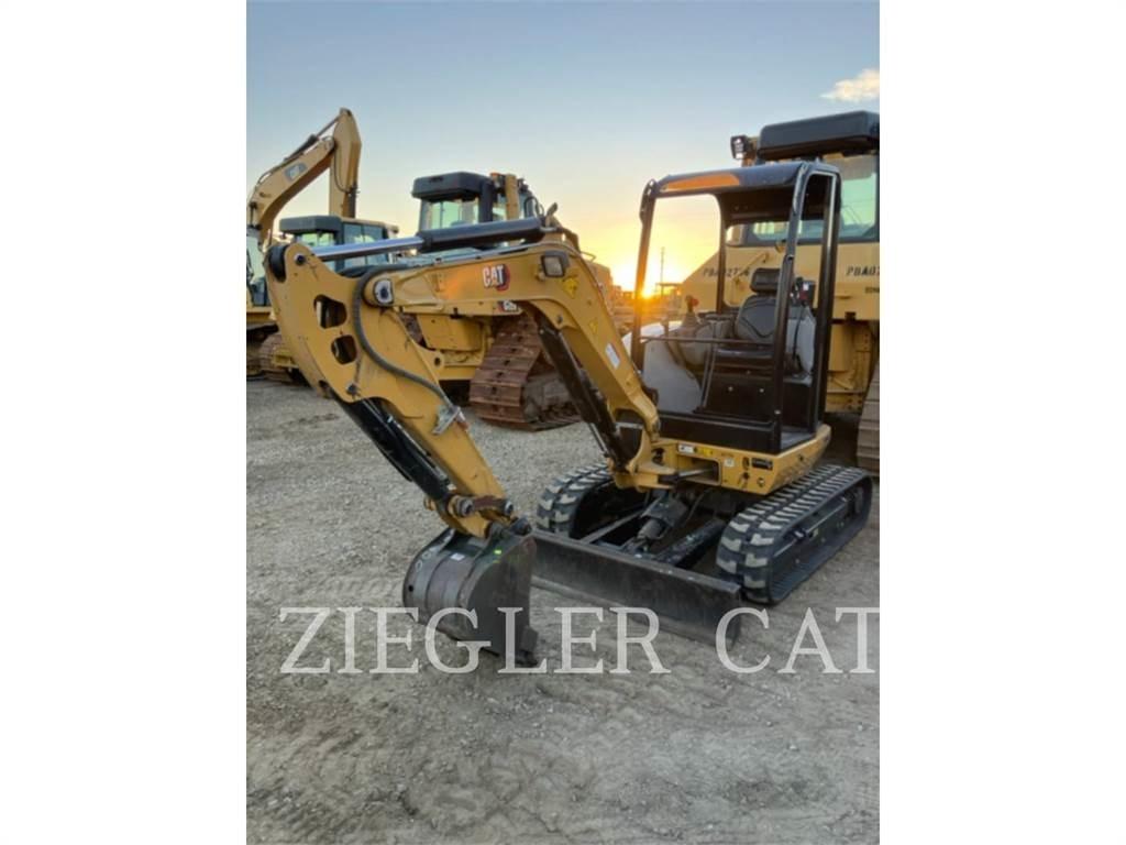 CAT 302.7DCR Roomikekskavaatorid