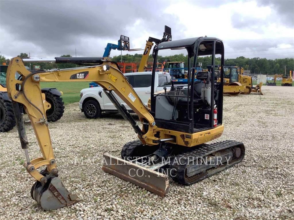 CAT 302.7DCR Roomikekskavaatorid