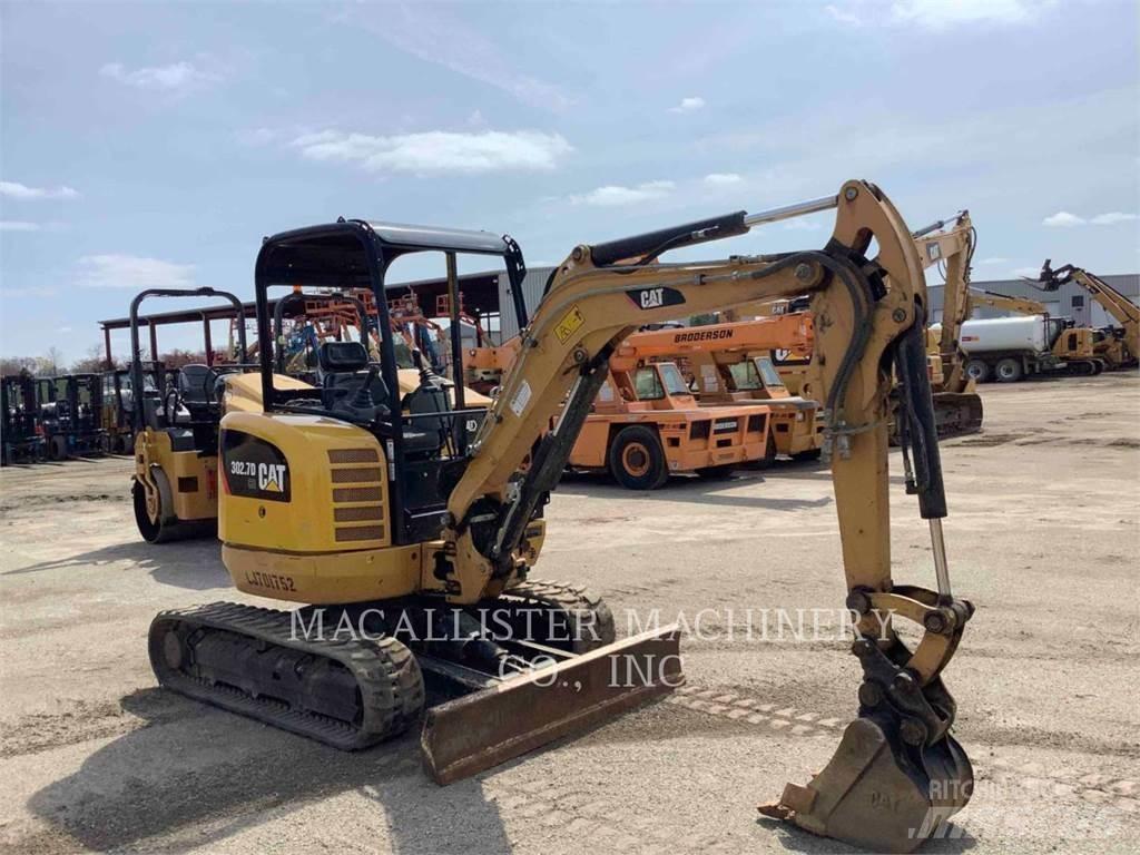 CAT 302.7DCR Roomikekskavaatorid