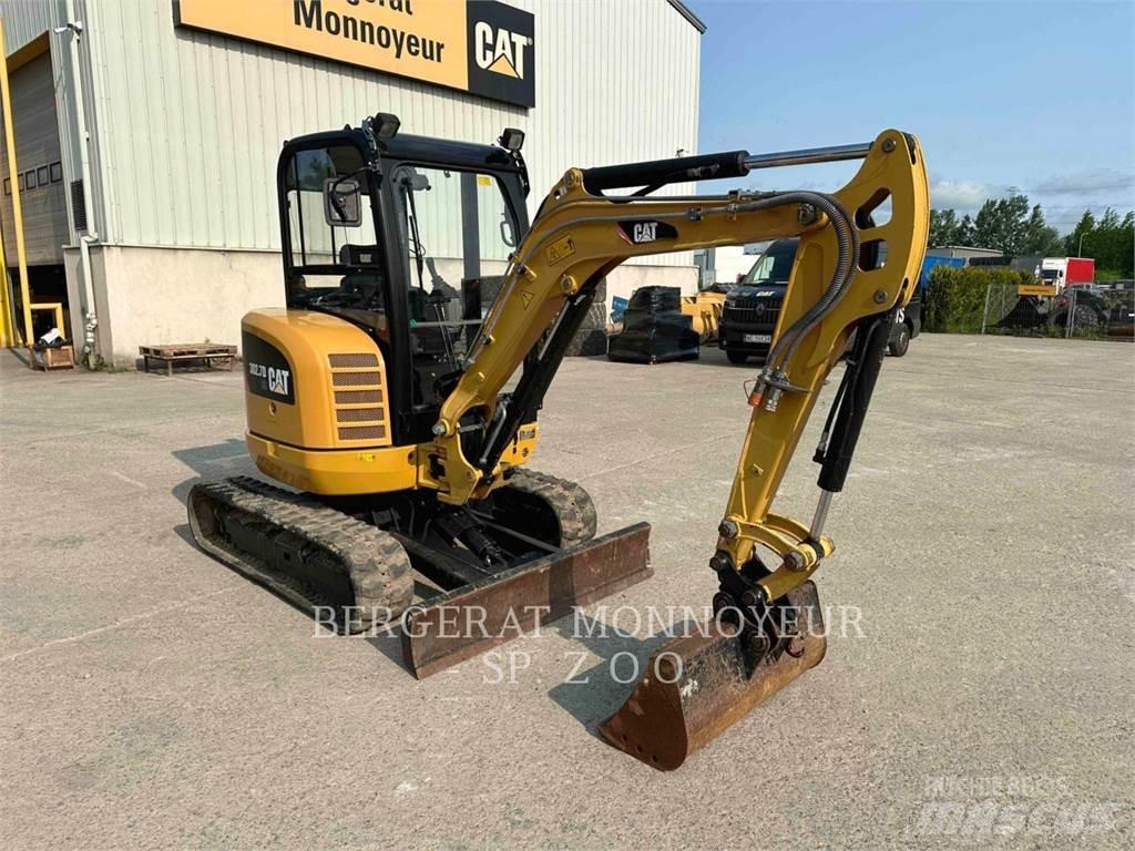 CAT 302.7DCR Roomikekskavaatorid