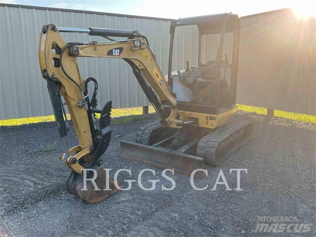 CAT 302.7DCR Roomikekskavaatorid
