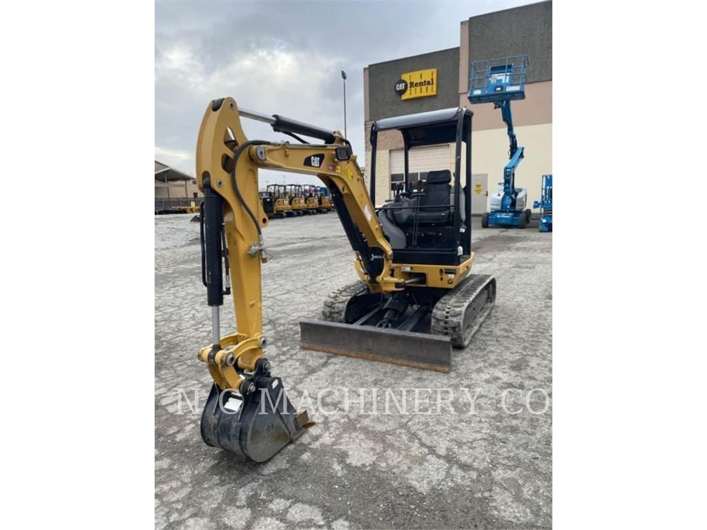 CAT 302.7DCRCN Roomikekskavaatorid