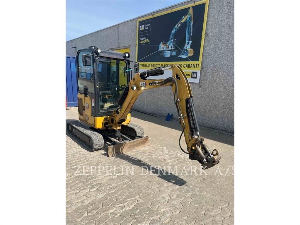 CAT 30205CR Roomikekskavaatorid