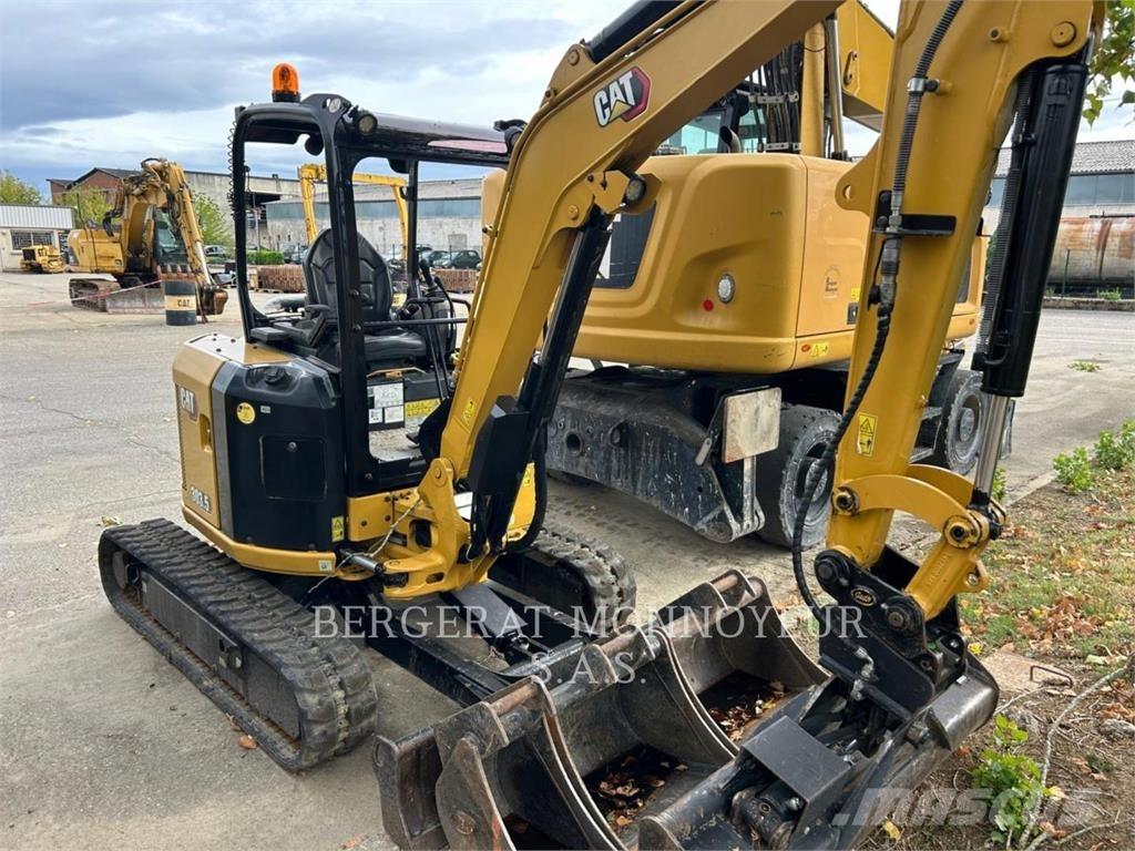 CAT 303.5 Roomikekskavaatorid
