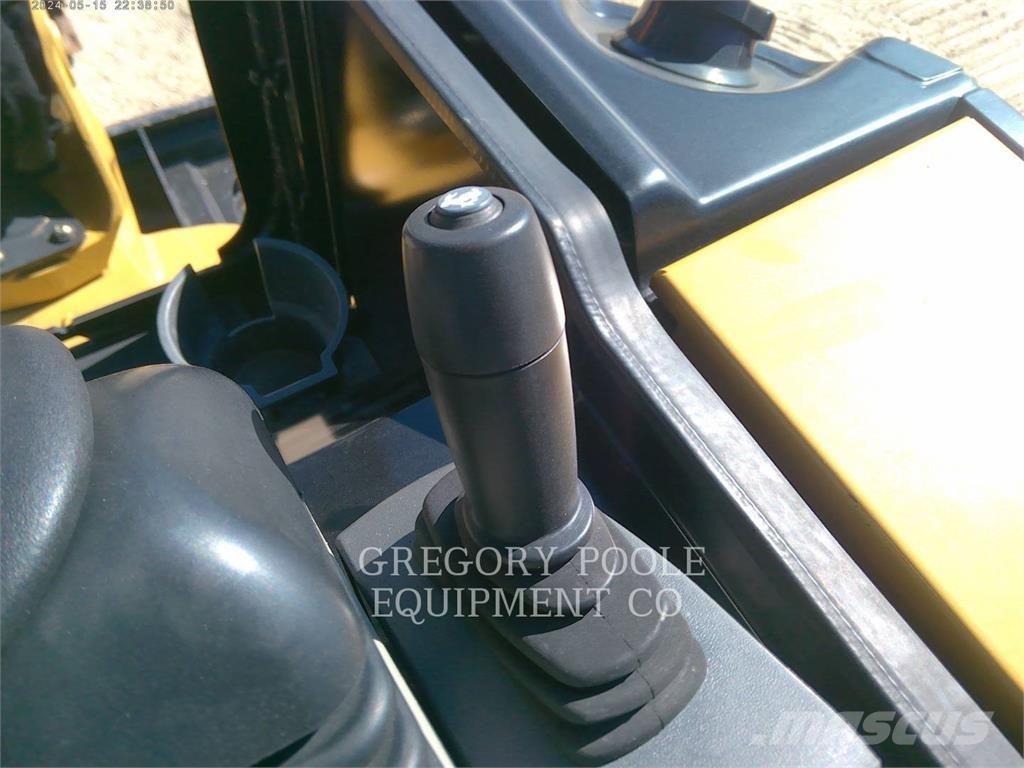 CAT 303.5-07CR Roomikekskavaatorid