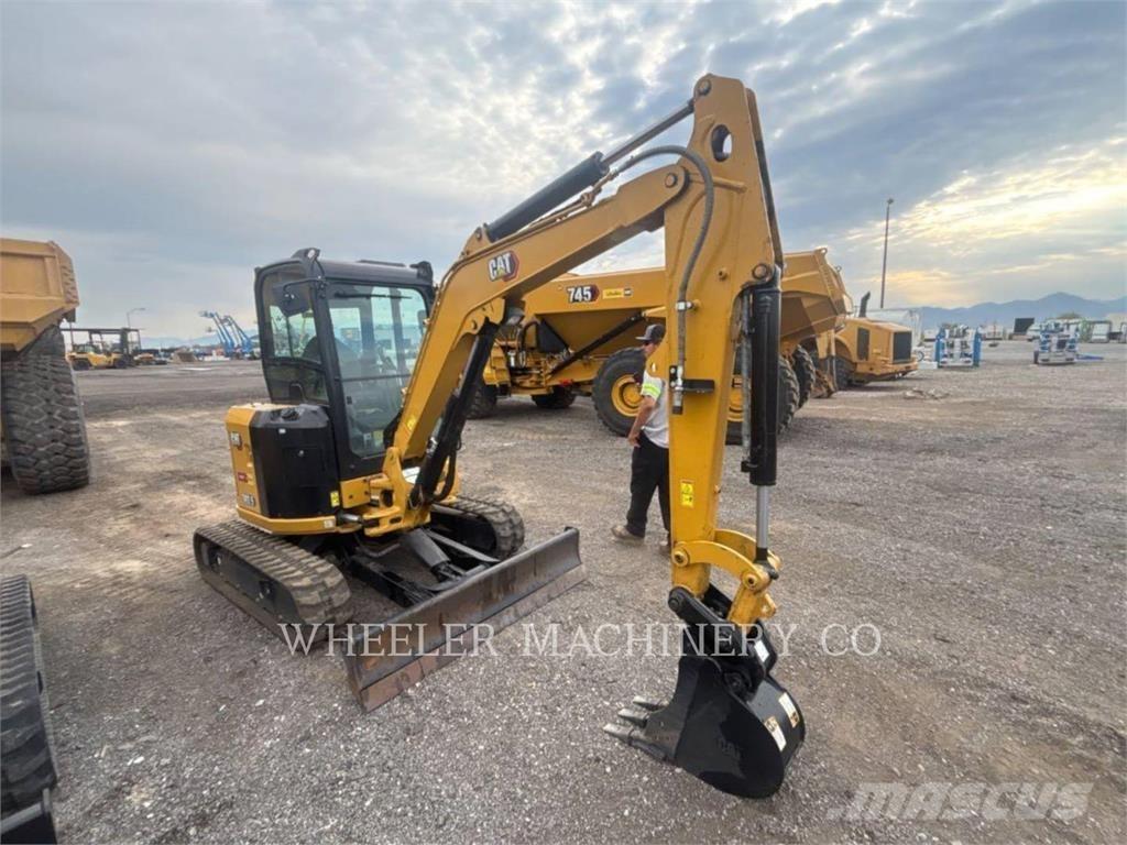 CAT 303.5 C3 Roomikekskavaatorid