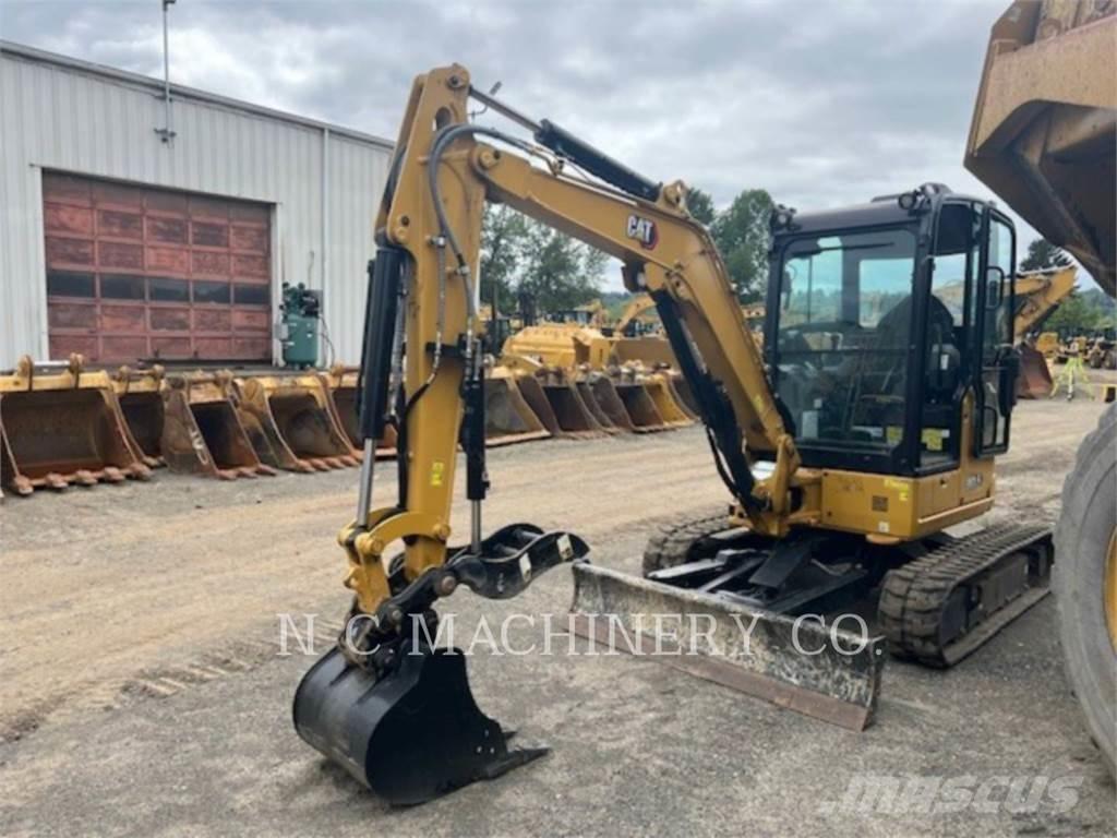 CAT 303.5 CRCB Roomikekskavaatorid