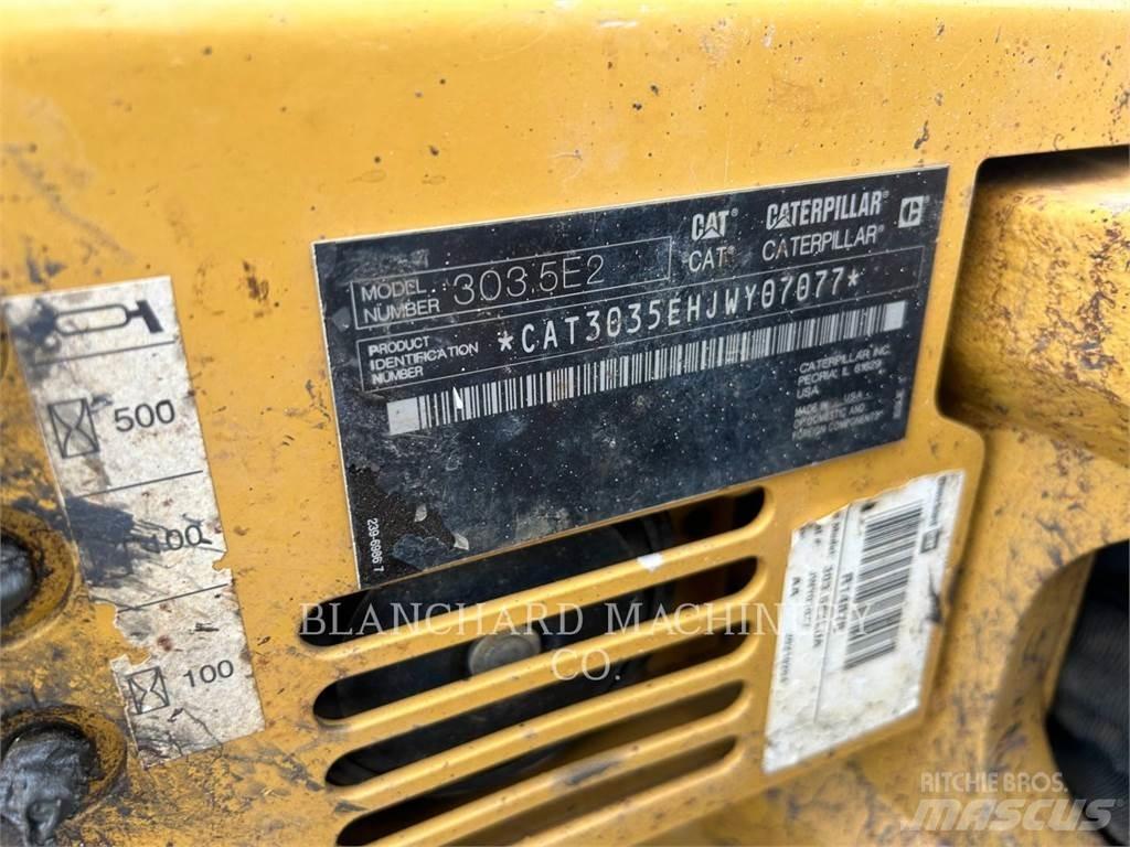 CAT 303.5 E Roomikekskavaatorid