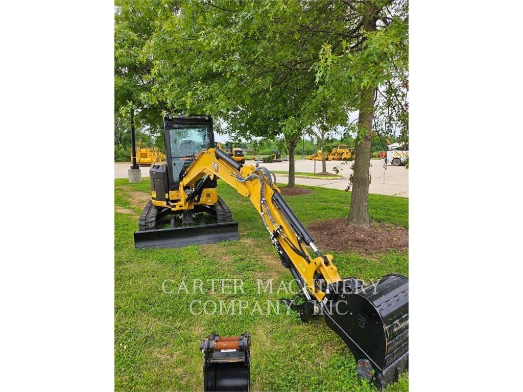 CAT 303.5CR Roomikekskavaatorid
