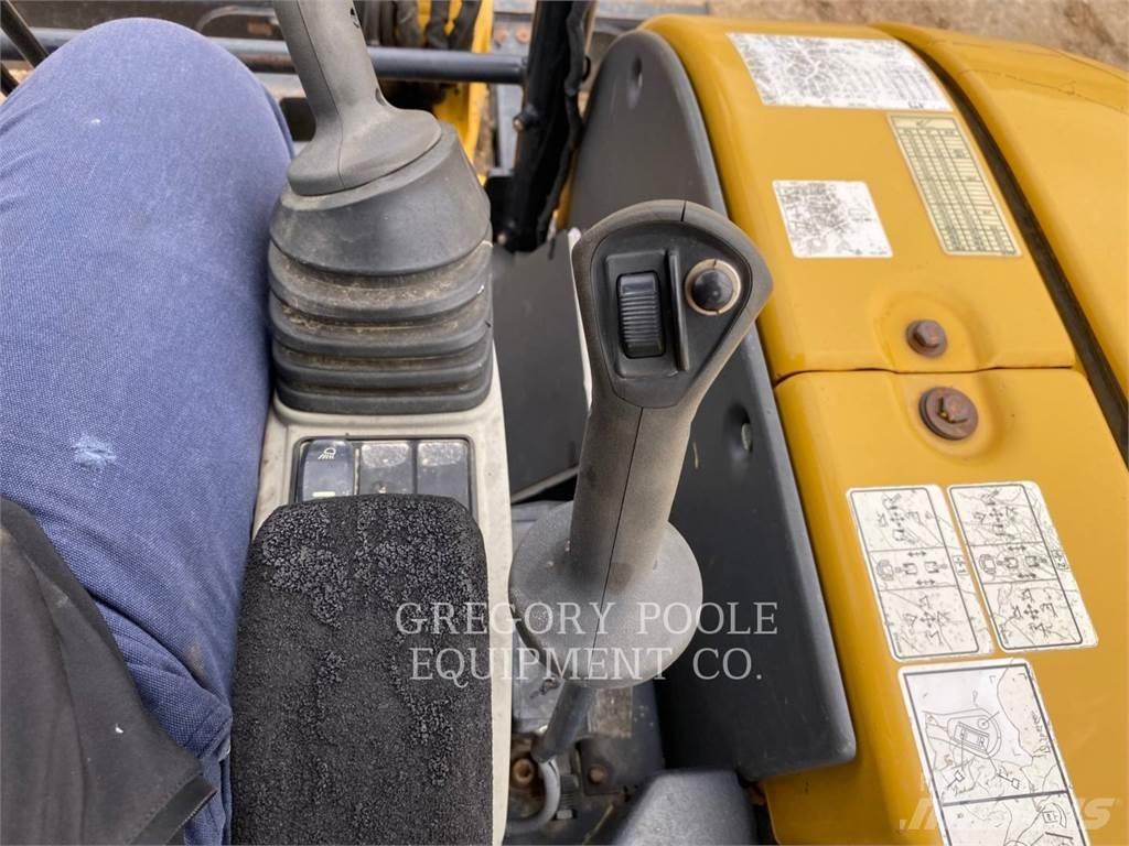 CAT 303.5E2CR Roomikekskavaatorid
