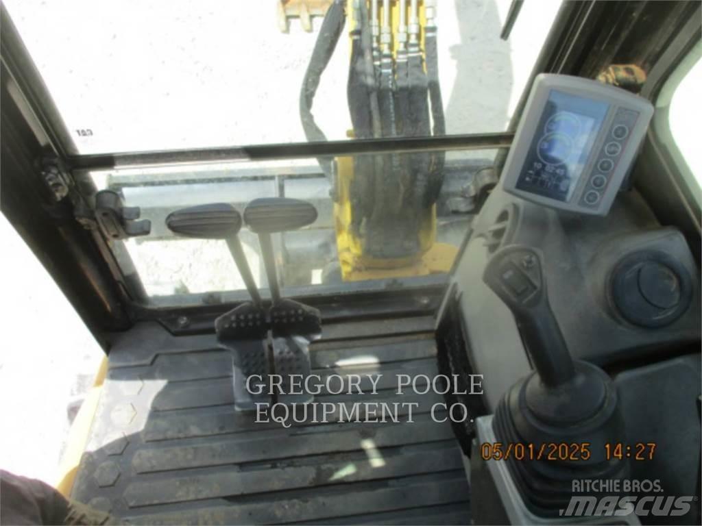CAT 303.5E2CR Roomikekskavaatorid