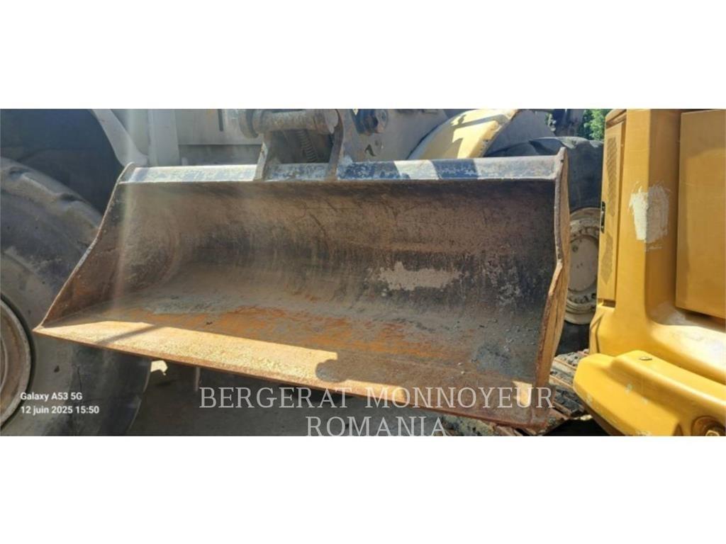 CAT 303.5E2CR Roomikekskavaatorid
