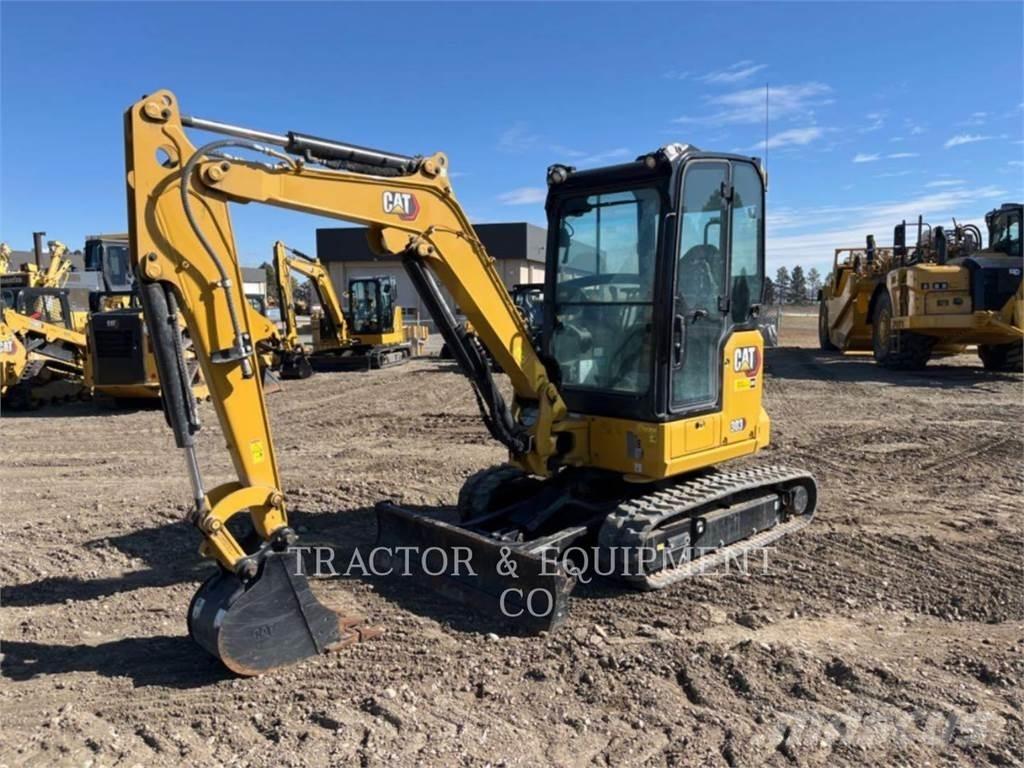 CAT 303 CRCB Roomikekskavaatorid