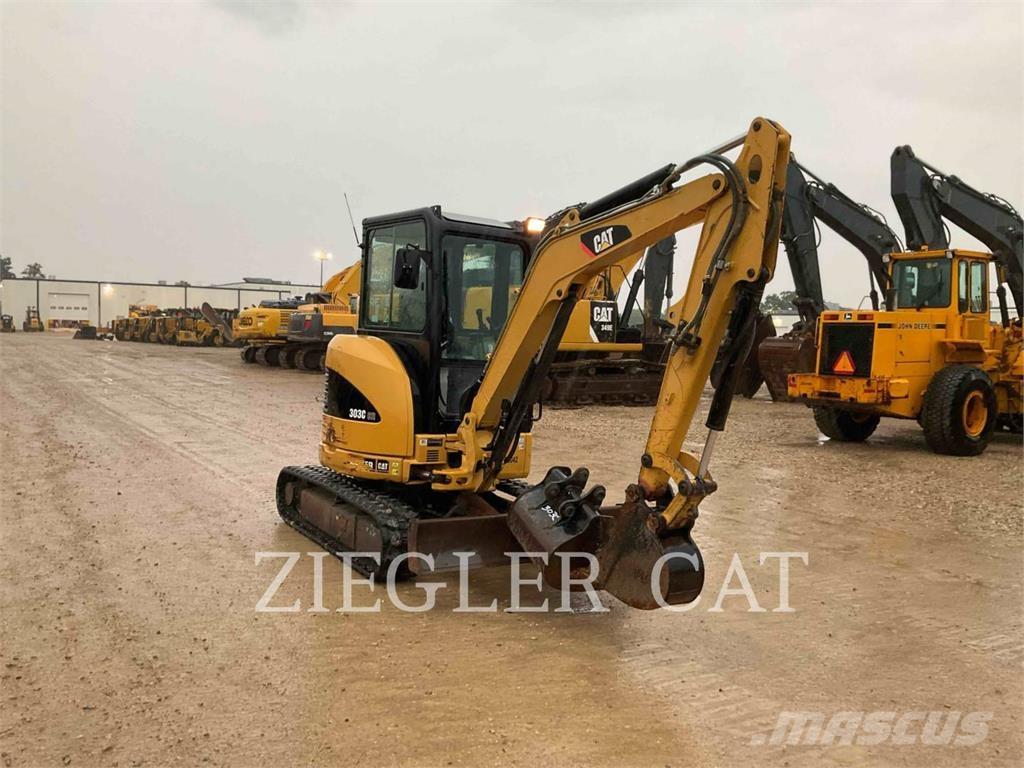 CAT 303C Roomikekskavaatorid