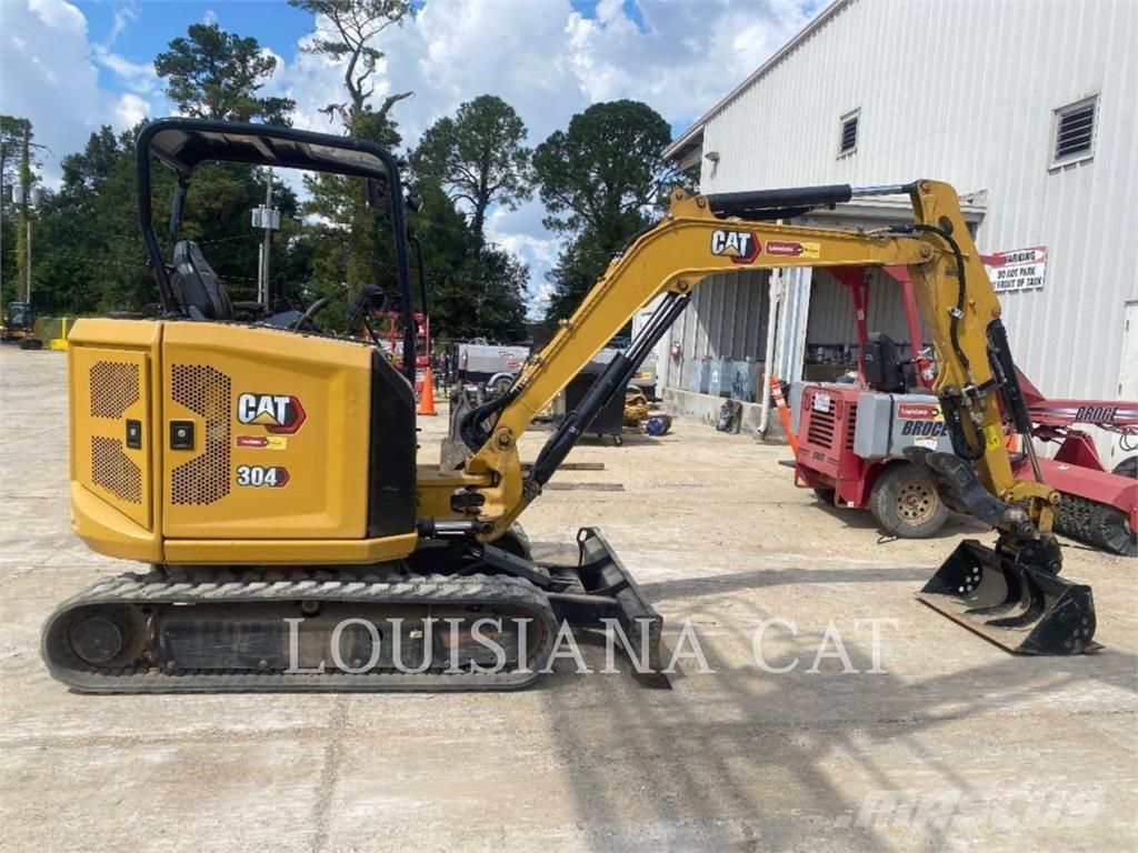 CAT 304 Roomikekskavaatorid