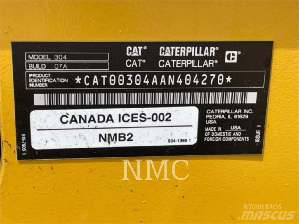 CAT 304-07 Roomikekskavaatorid