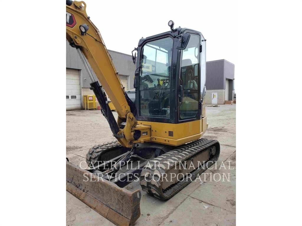 CAT 304 07A Roomikekskavaatorid