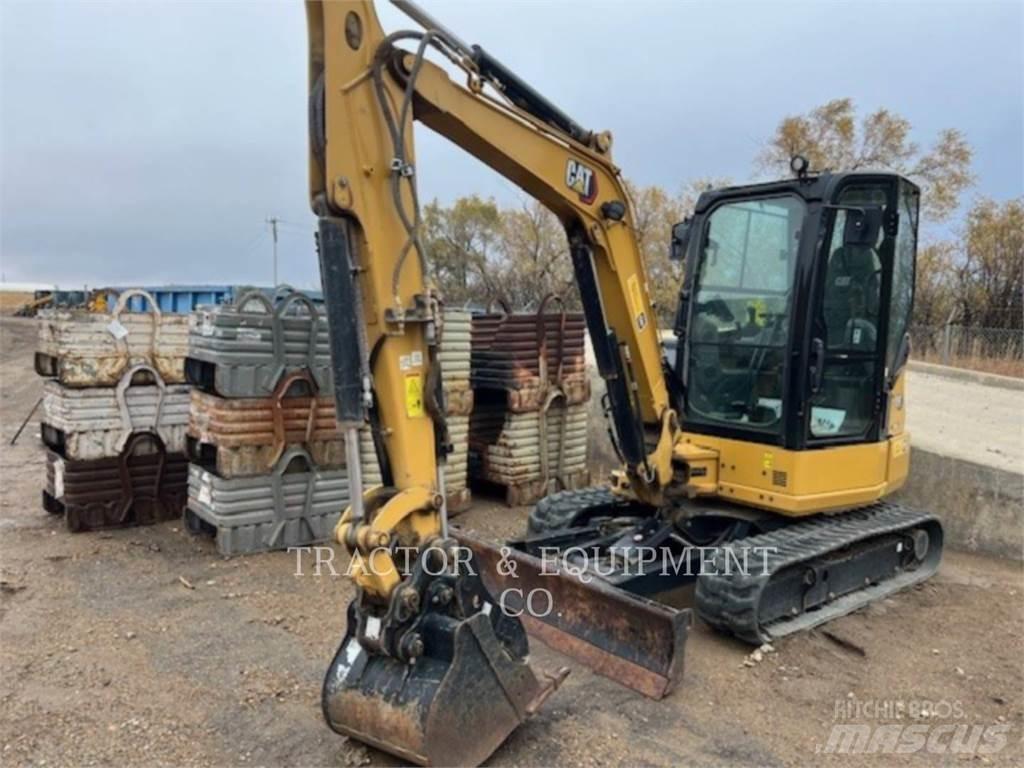 CAT 304 CRCB Roomikekskavaatorid