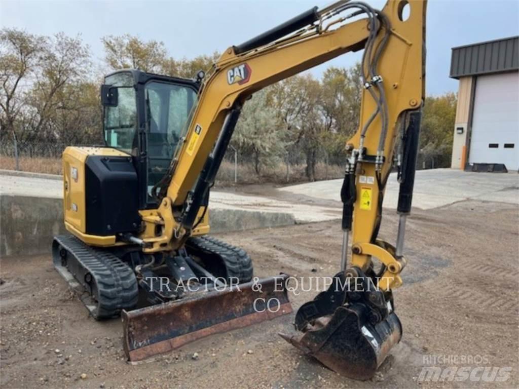 CAT 304 CRCB Roomikekskavaatorid