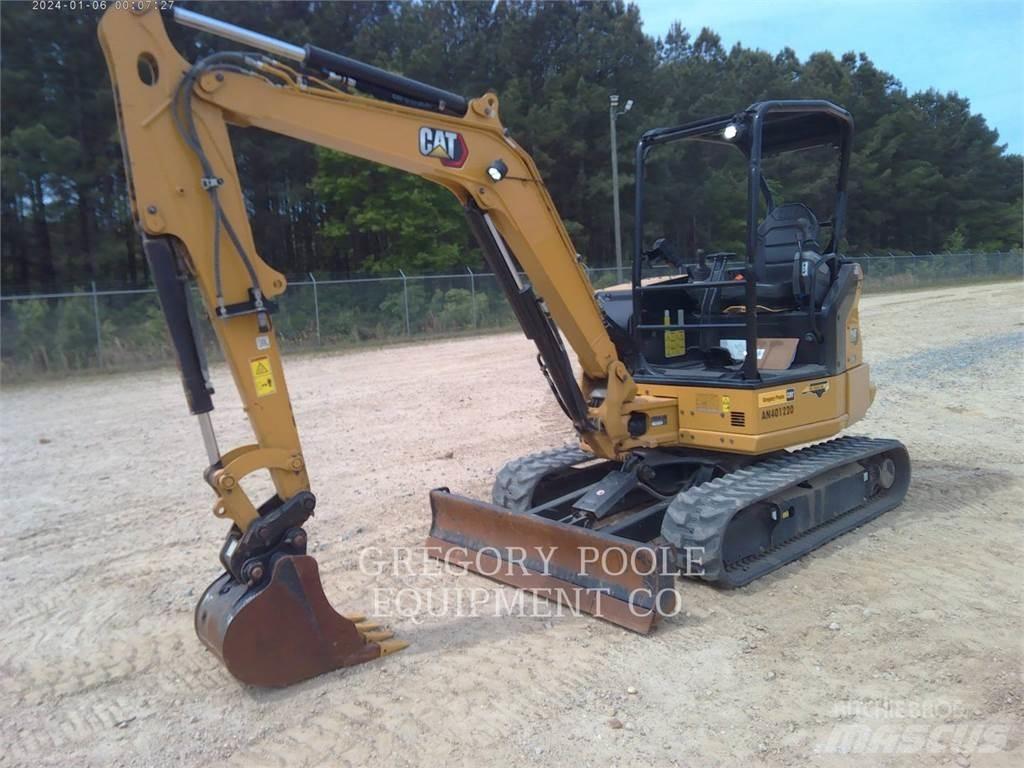 CAT 30407 Roomikekskavaatorid