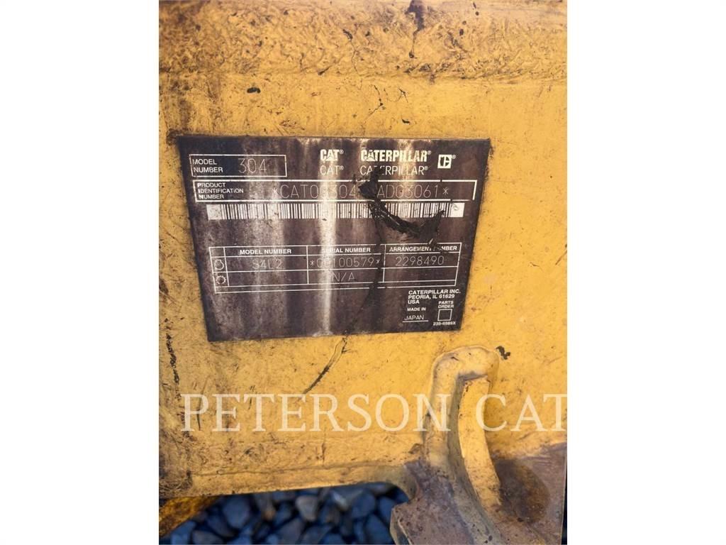 CAT 304CR Roomikekskavaatorid