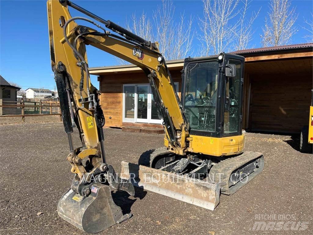 CAT 304E2 Roomikekskavaatorid