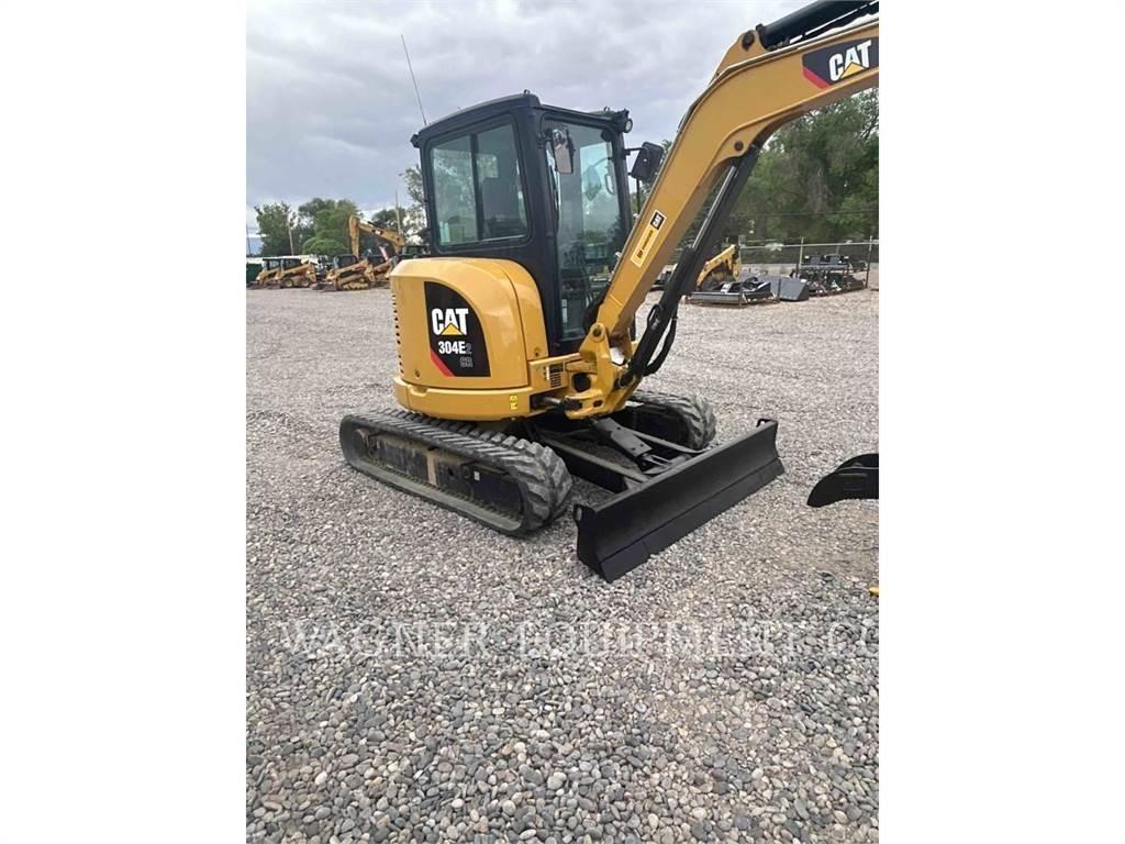 CAT 304E2 Roomikekskavaatorid