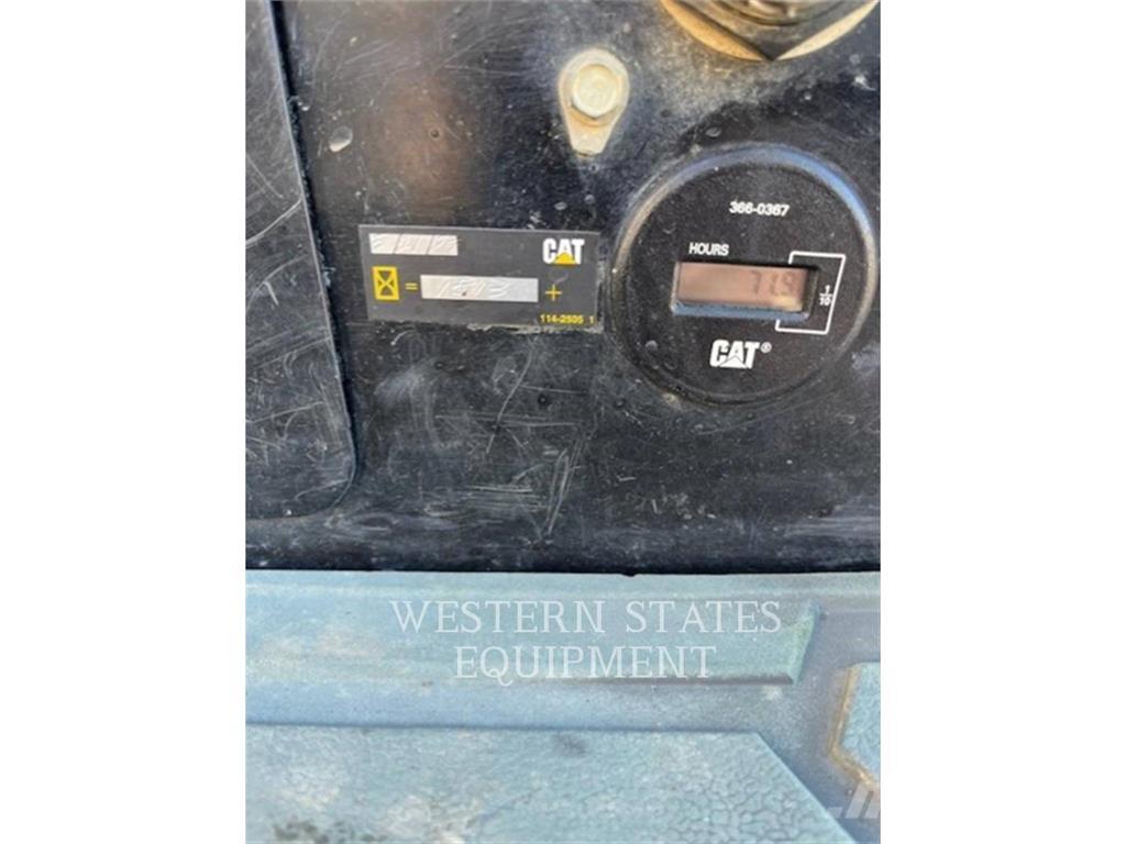 CAT 304E2 Roomikekskavaatorid