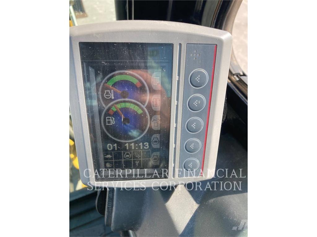 CAT 304E2CR Roomikekskavaatorid