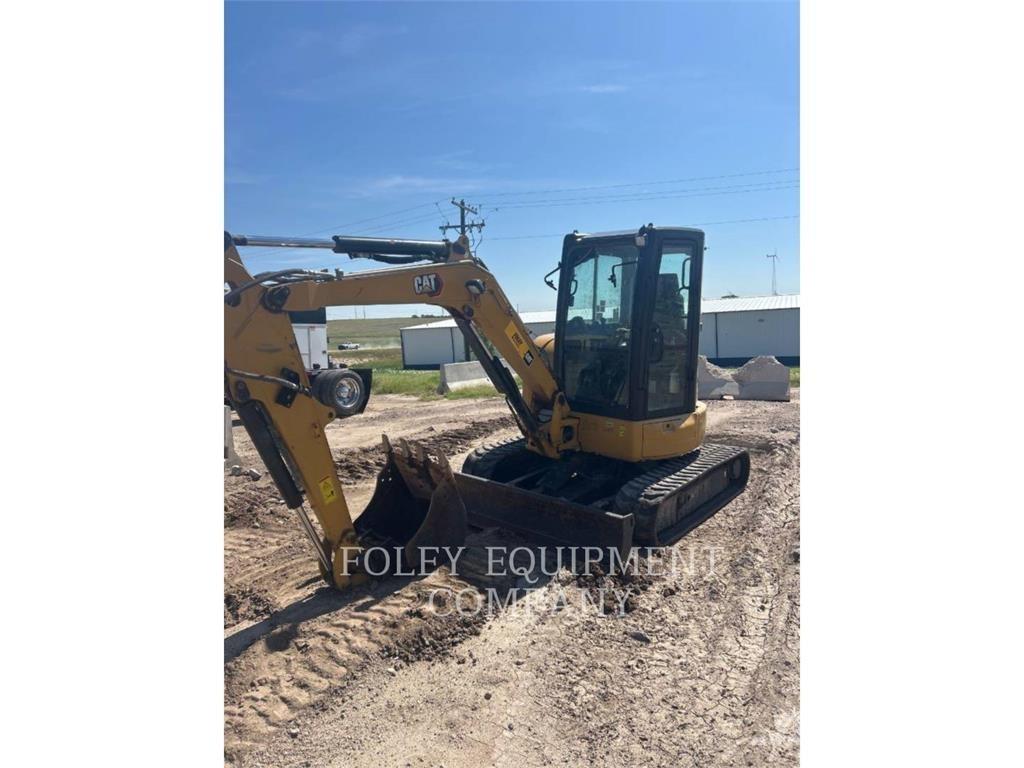 CAT 304E2LC Roomikekskavaatorid