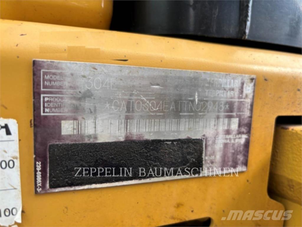 CAT 304ECR Roomikekskavaatorid