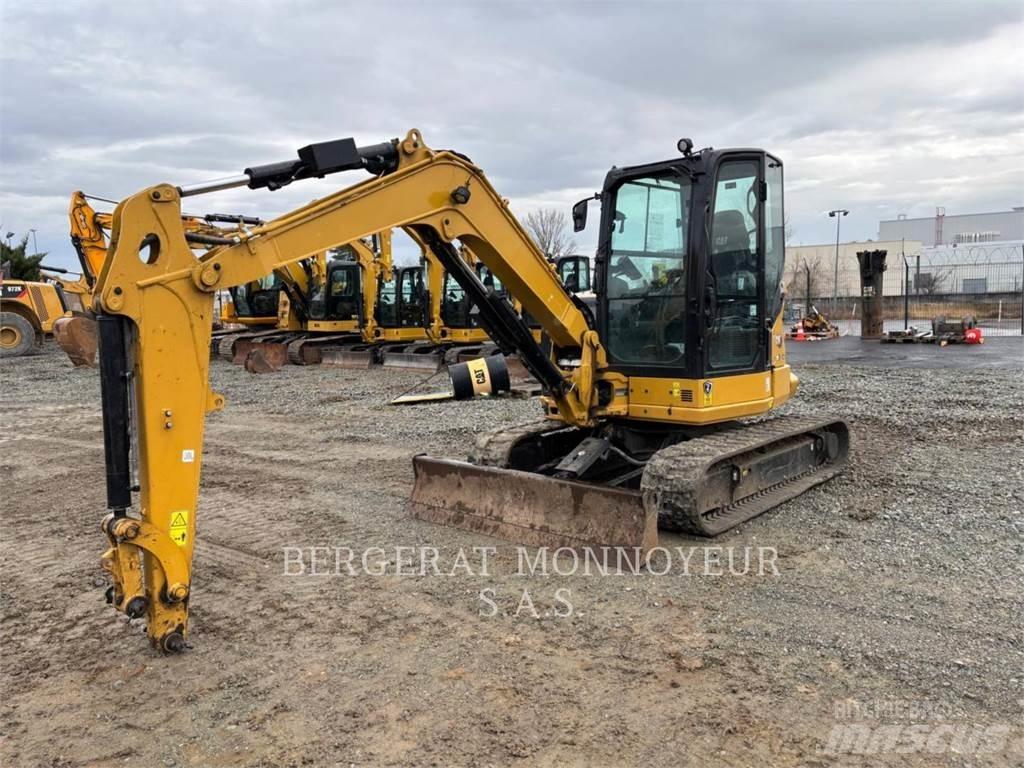 CAT 305 Roomikekskavaatorid