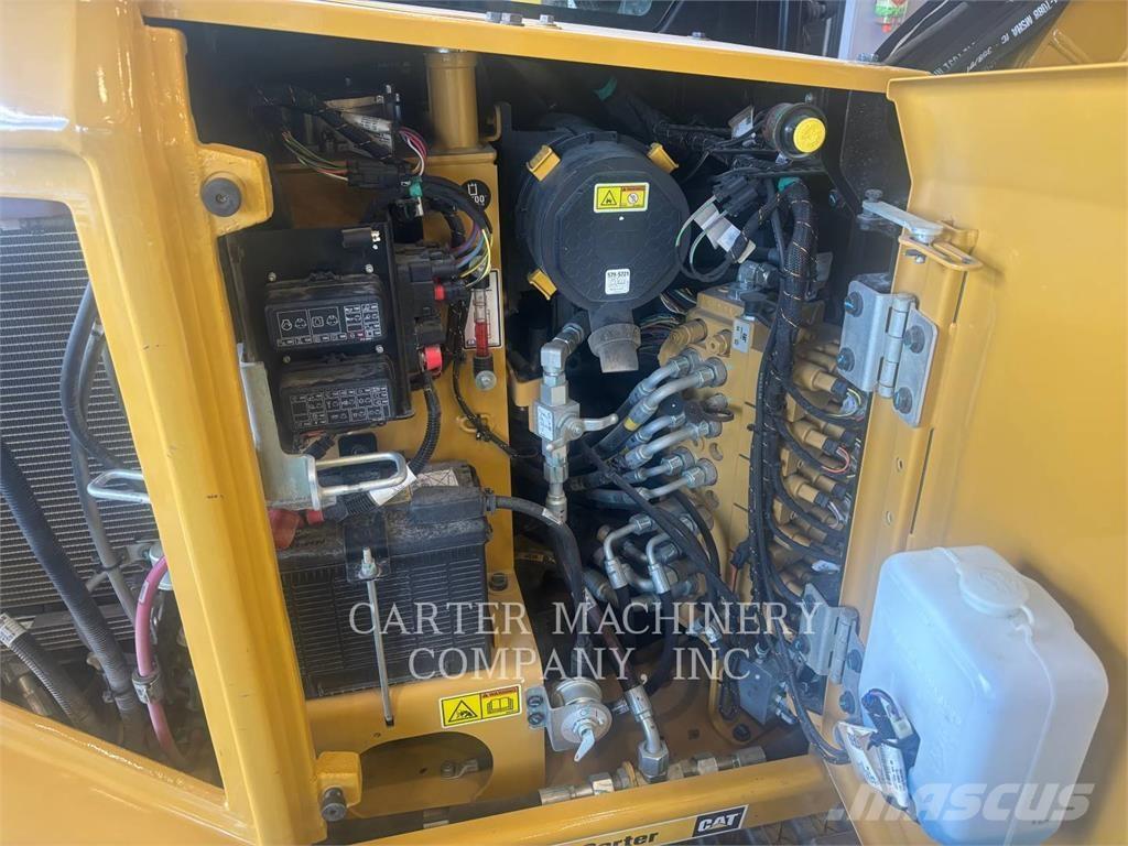 CAT 305-07 CR Roomikekskavaatorid